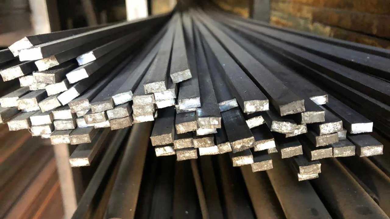 تفاوت ورق و تسمه فولادی چیست؟ 5 تسمه-فولادی