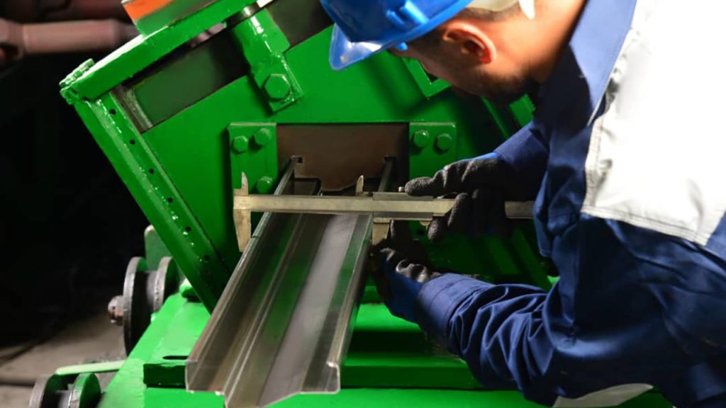 چهارچوب-فرانسوی-در-اصفهان