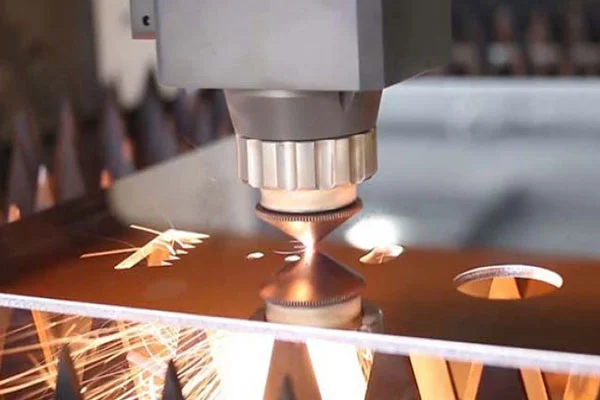 برش-لیزر-ورق