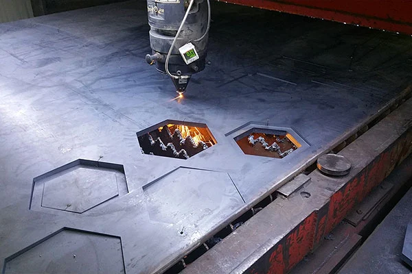 برش-لیزر-ورق